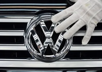 Bakan Varank'tan Volkswagen açıklaması