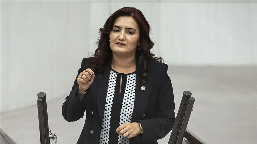 Özgür Özel cephesinde büyük çözülme: Yeni parti hamlesi ters tepti - 8