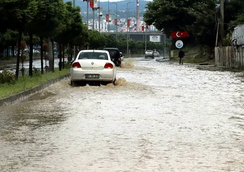 Meteoroloji'den son dakika hava durumu açıklaması! Kuvvetli yağış uyarısı geldi | 17 Temmuz 2019 hava durumu