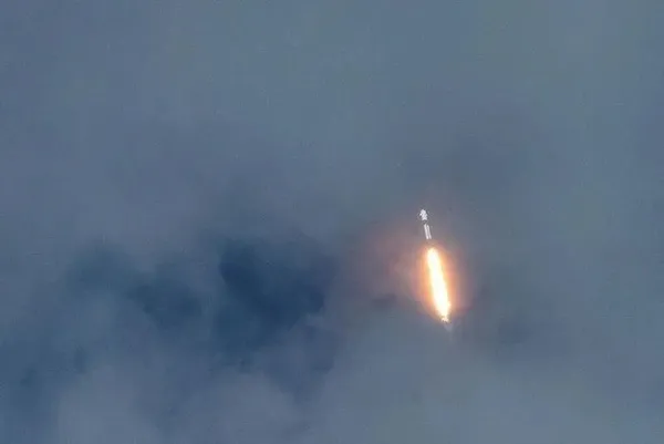 Türkiye uzaya çıkıyor | Tarihi yolculuk başladı... İlk Türk astronot Alper Gezeravcı'yı taşıyan roket göklerde - 3