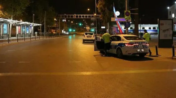 Sokağa çıkma kısıtlaması başladı! Ne zaman sona eriyor? Kimler muaf olacak? Kısıtlama döneminde nereler açık olacak?