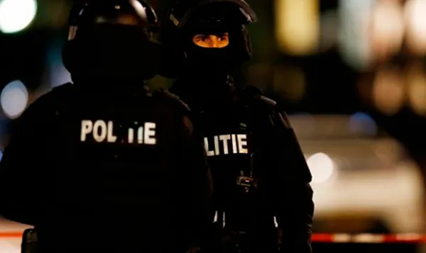 Hollanda polisinden skandal ırkçılık! Bir Türk daha azaldı