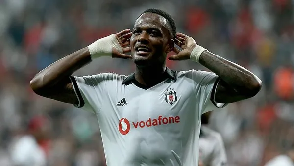 besiktas-transferi-resmen-acikladi-cenk-tosun-ile-sozlesme-imzalandi-1656778679052.jpg Beşiktaş transferi resmen açıkladı! Cenk Tosun ile sözleşme imzalandı - 3