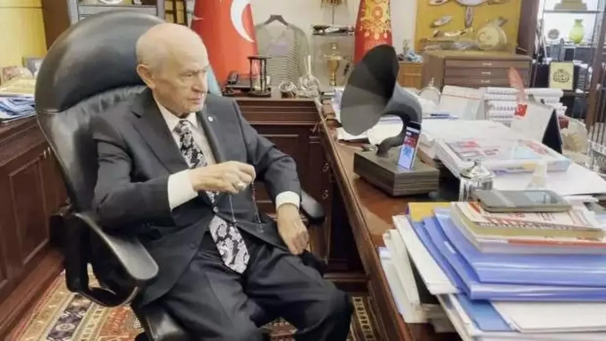 MHP lideri Devlet Bahçeli'den çarpıcı açıklamalar: Barış tek kanatlı bir kuş değil