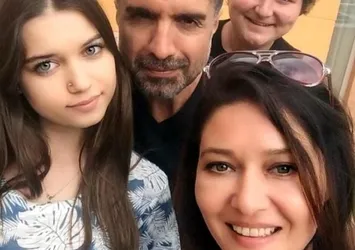Afra Saraçoğlu'na 53 bin TL'lik dava
