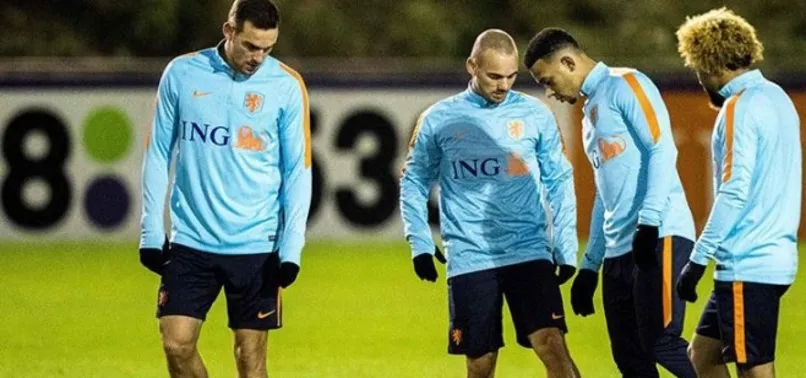 Sneijder rekor için sakat sakat oynuyor