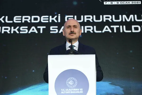Ulaştırma ve Altyapı Bakanı Adil Karaismailoğlu: Türkiye’nin yeni nesil uydu teknolojilerini gençlerimiz ile omuz omuza üreteceğiz - 3
