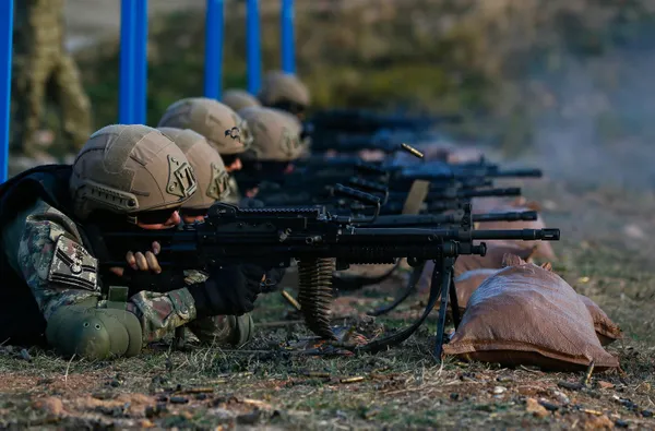 Üst üste ağır darbeler alan PKK'da büyük panik! Darmadağın oldular - 3