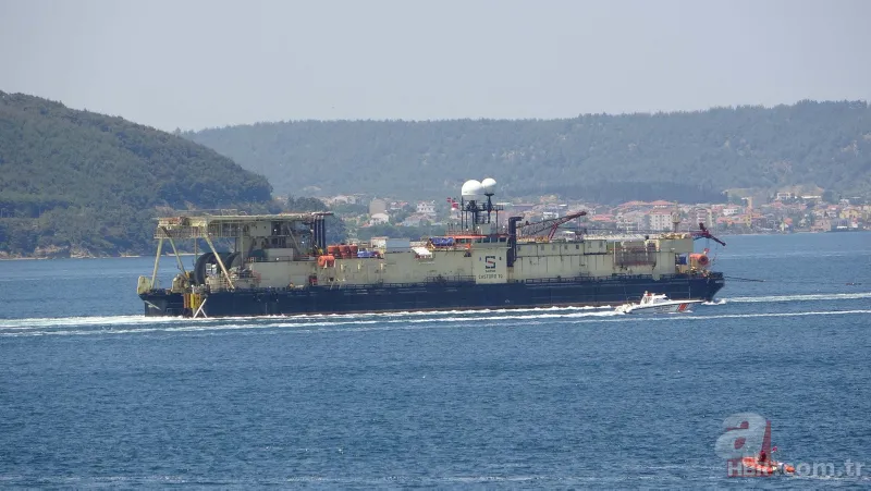 Karadeniz gazı için geldi! Castoro 10 Çanakkale Boğazı'ndan geçti 10