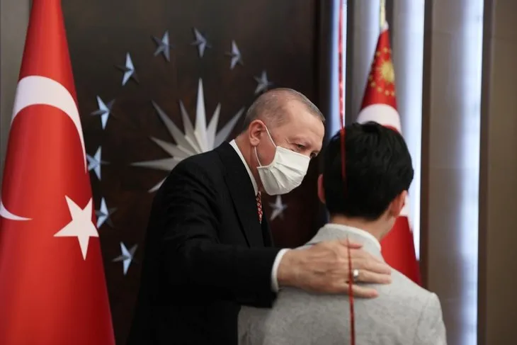 Başkan Erdoğan 23 Nisan Ulusal Egemenlik ve Çocuk Bayramı'nda çocuklarla iftarda buluştu