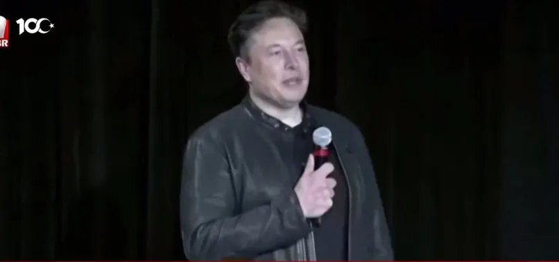 Bilim kurgu filmleri gerçek mi oluyor? “Tesla robotu mühendise saldırdı” iddiası