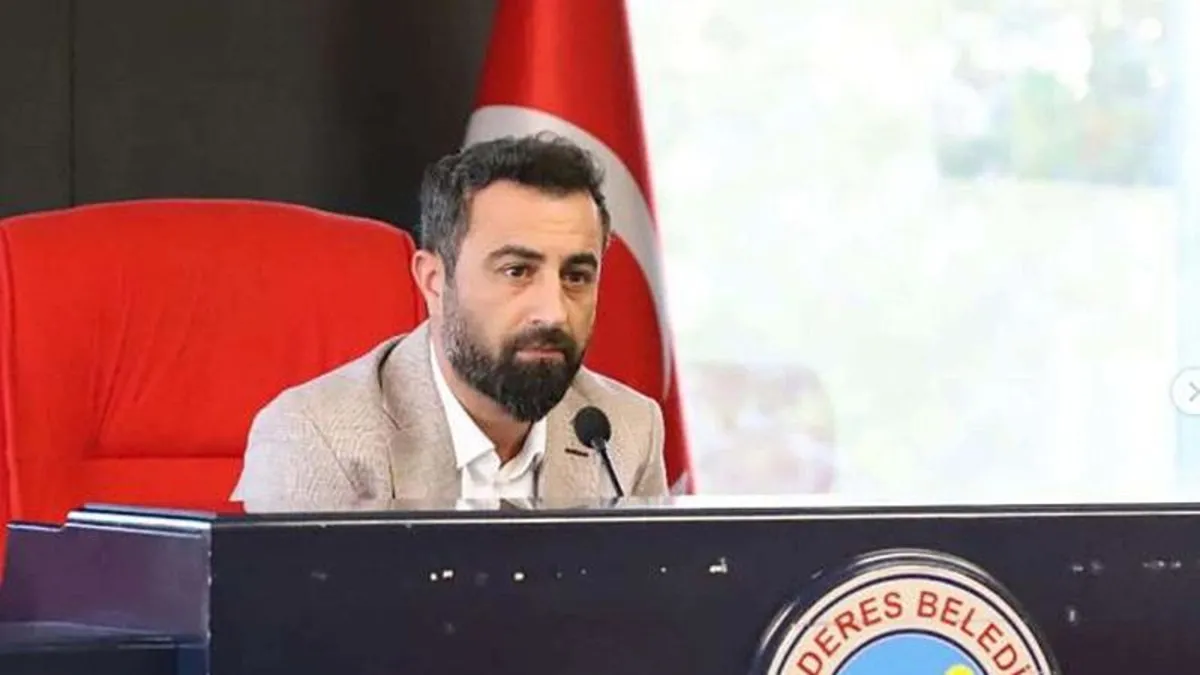 İzmir'de belediye başkan yardımcısına makam odasında darp! Görme kaybı oluştu