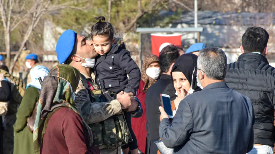 Rasulayn'a giden Mehmetçik dualarla uğurlandı!