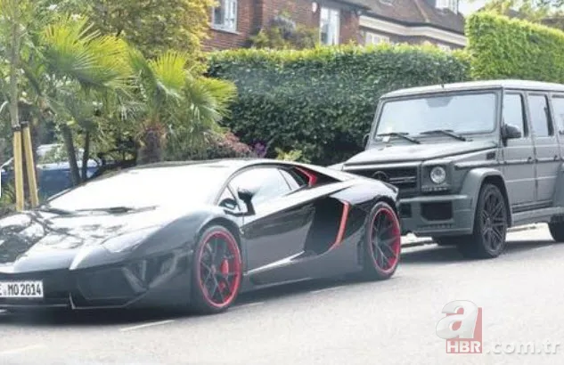 Hakan Çalhanoğlu'nun süper lüks otomobili! İşte futbolcuların arabaları 21