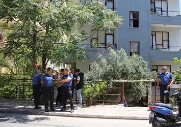 Antalya’da kan donduran olay: Annesini öldürüp dolaba koydu