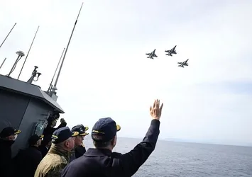 Milli Savunma Bakanı Hulusi Akar terörle mücadelede net konuştu: Kandil'e kadar yolu var!