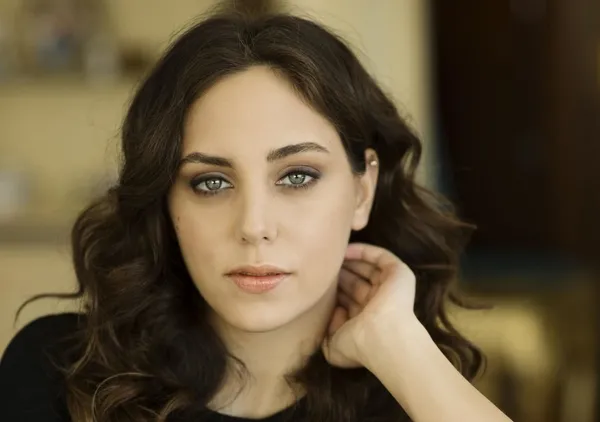 Can Bonomo gözlerden uzak aşk yaşıyor! - 1