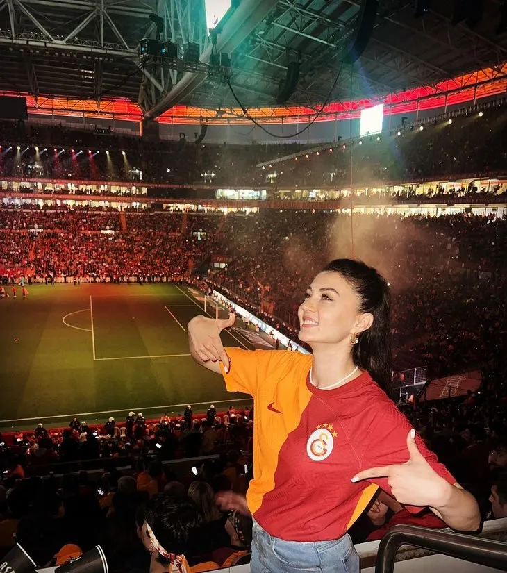 Burcu Özberk ince formunun sırrını açıkladı! Tığ gibi bedenini o diyete borçlu! Bir tek onu yemiyor!
