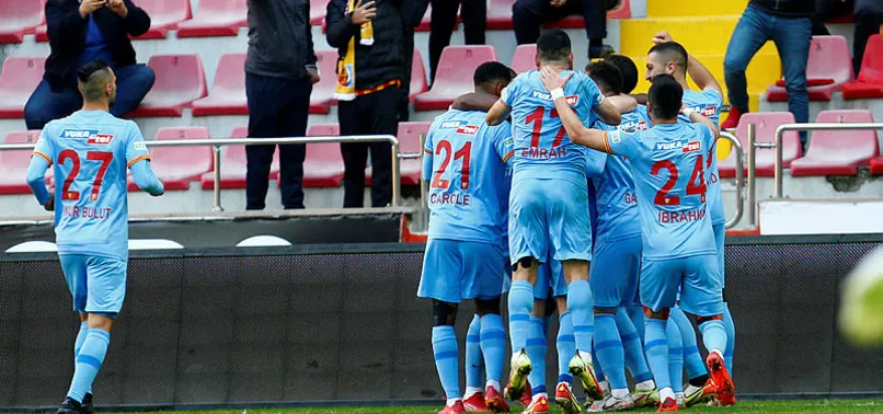 Kayserispor evinde Antalyaspor ilk yarıda devirdi! Kayserispor-Antalyaspor 0-2 MAÇ SONUCU