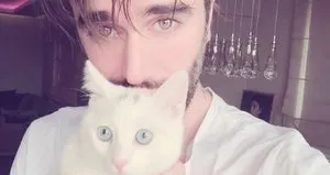 Yok artık Kemal Doğulu! Herkes şok içinde...