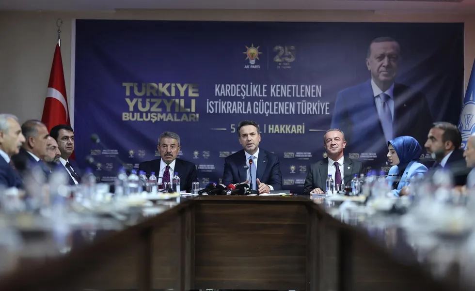 Bakan Bayraktar’dan Hakkari’de Terörsüz Türkiye mesajı: Bölgedeki bütün illerimiz adeta yıldız gibi parlayacak - 2