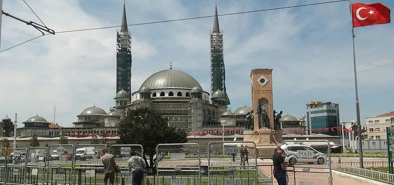 Taksim Meydani Nda Siki 1 Mayis Onlemi A Haber En Son Haberler