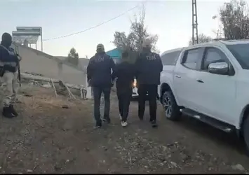 4 ilde düğmeye basıldı! Kahramanlar operasyonu kapsamında 24 kişi yakalandı