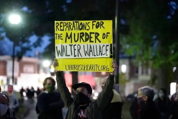 abdde-sokaga-cikma-yasagi-protestolar-giderek-siddetleniyor-1603916389133.jpeg ABD'de sokağa çıkma yasağı: Walter Wallace protestolarının önü alınamıyor - 1