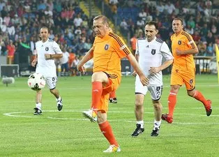 'Şöhretler Karması'nın kadrosu belli oldu