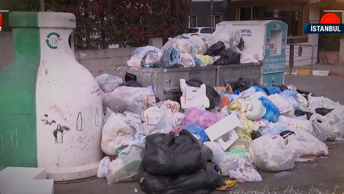 Kartal sokakları çöpten geçilmiyor! İBB işçilerin grevini kırmaya çalışıyor