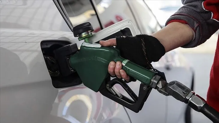 3 ŞUBAT 2023 AKARYAKIT FİYATLARI GÜNCEL LİSTE | Benzin ve motorin fiyatları ne kadar, kaç TL oldu? LPG, Motorin LİTRE FİYATI...