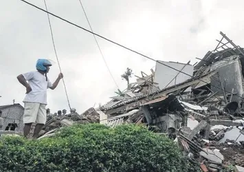 Endonezya’da ölü sayısı üçe yükseldi