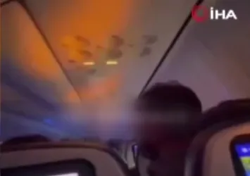 Havada panik anları! Uçağın motor bölümüne tavşan girdi: Alevler nedeniyle acil iniş yaptı