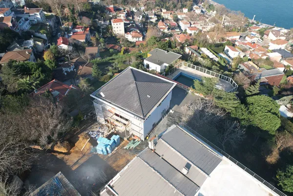 Halk TV’nin sahibi Cafer Mahiroğlu’ndan mahkemede kaçak villa itirafı! Suçu ona attı