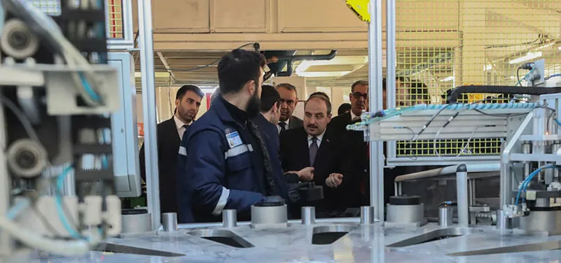 Sanayi ve Teknoloji Bakanı Mustafa Varank açıkladı: MKEK maske üretebilir