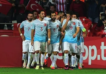 A Milliler Kosova'yı 2 golle geçti