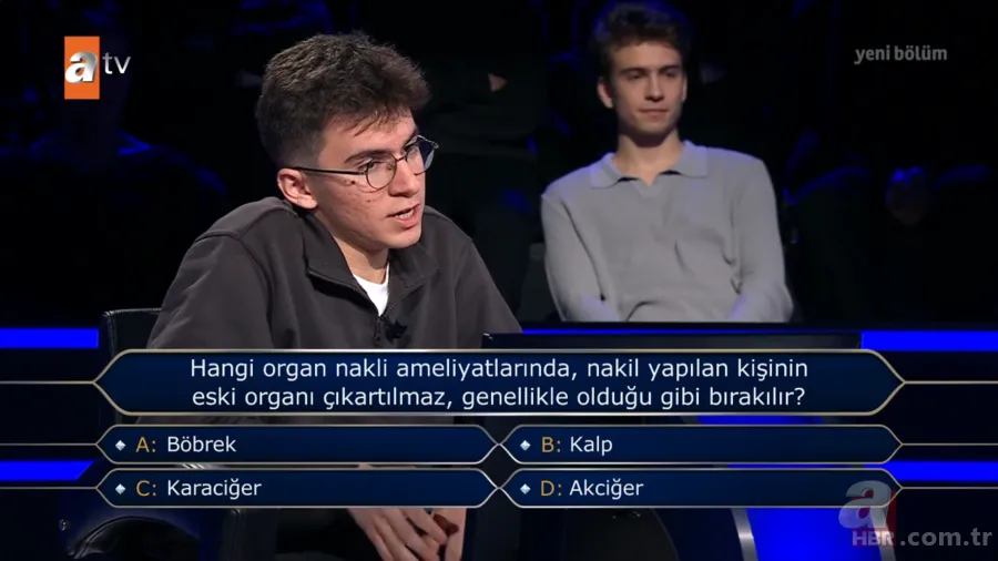 Milyoner’de Issız Adam sürprizi: Japon yarışmacının jokeri Cemal Hünal çıktı 12