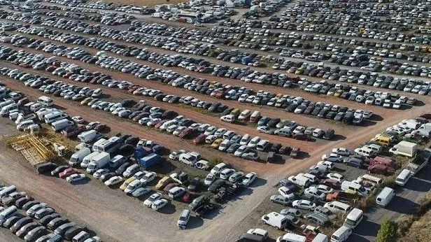 Yediemin'deki 700 bin hacizli araç satılıyor! Aracın üzerindeki cezalar ve otopark ücretlerini kim ödeyecek? UYAP Yediemin otopark 2. El araç satışı - 8