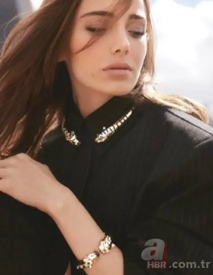 Ünlü oyuncu Hafsanur Sancaktutan sosyal medyada alay konusu oldu! Hafsanur Sancaktutan'a yorum yağdı: 'Sen bir daha photoshop yapma Hafsa' 3