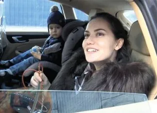 Kuruluş Osman’ın yıldızı Burak Özçivit ve Fahriye Evcen’in oğlu Karan okullu oldu! Böyle görüntülendi