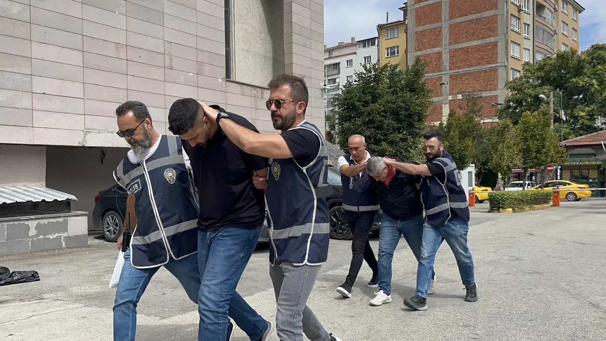 Ambulans kovalayan magandalar tutuklandı!