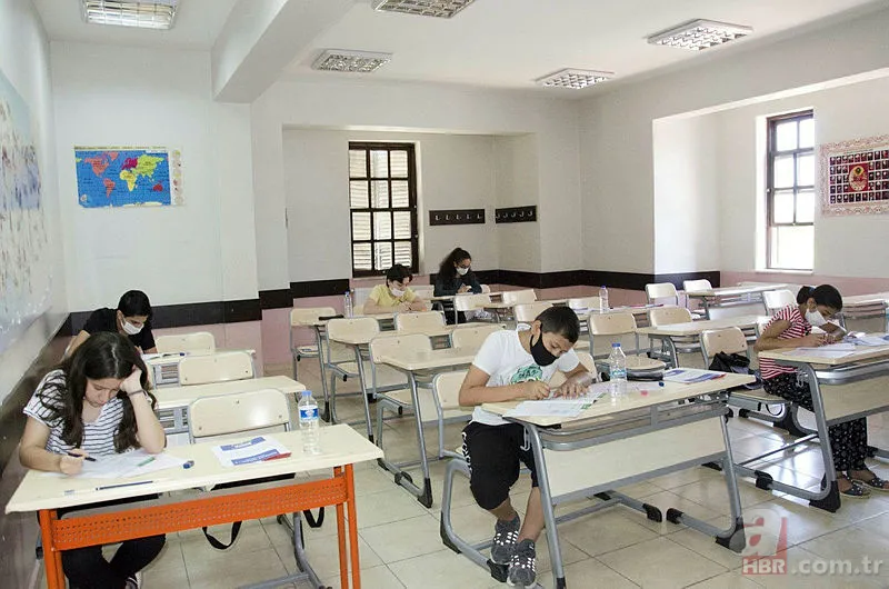 Bayramdan sonra okul var mı? 5 Mayıs Perşembe günü okullar tatil mi? Yarın okullar açık olacak mı? MEB takvimi... 3