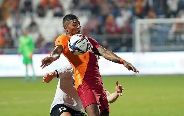 galatasaray-yoluna-avrupada-devam-ediyor-galatasaray-2-1-randers-mac-sonucu-ozet-1630008153272.jpg Galatasaray yoluna Avrupa'da devam ediyor! Galatasaray 2-1 Randers (MAÇ SONUCU-ÖZET)