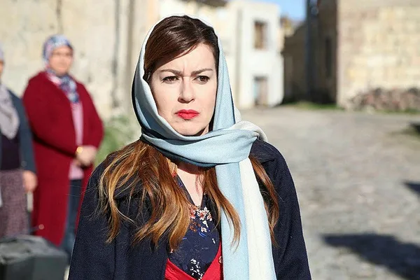 Ünlü oyuncu ’Aşk ve Mavi’nin kadrosunda