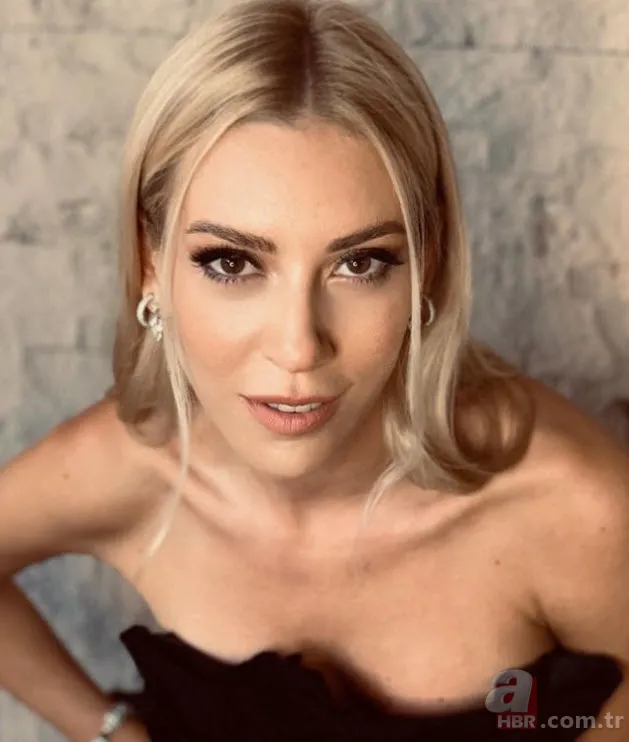 Kenan İmizalıoğlu'nun güzel eşi Sinem Kobal kardeşiyle aynı dizideymiş! Selena'da birlikte oynamışlar... 8