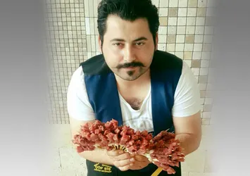 Çöp şişleriyle Guinness Rekorlar Kitabı'na girdi!
