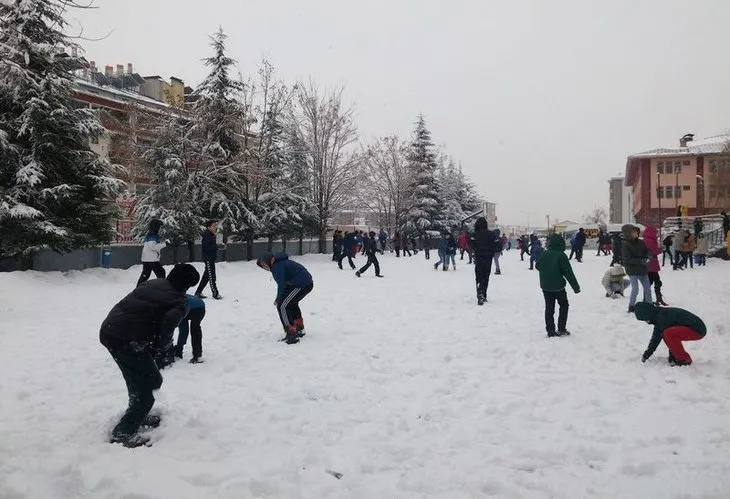 İstanbul’da saatlerce sürecek! Avar kar fırtınası nedir, ne demek? Avar kar fırtınası ne zaman bitecek?