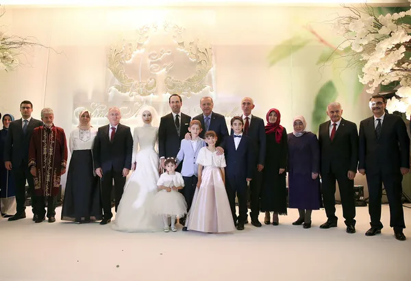 Başkan Erdoğan nikah şahidi oldu - 1