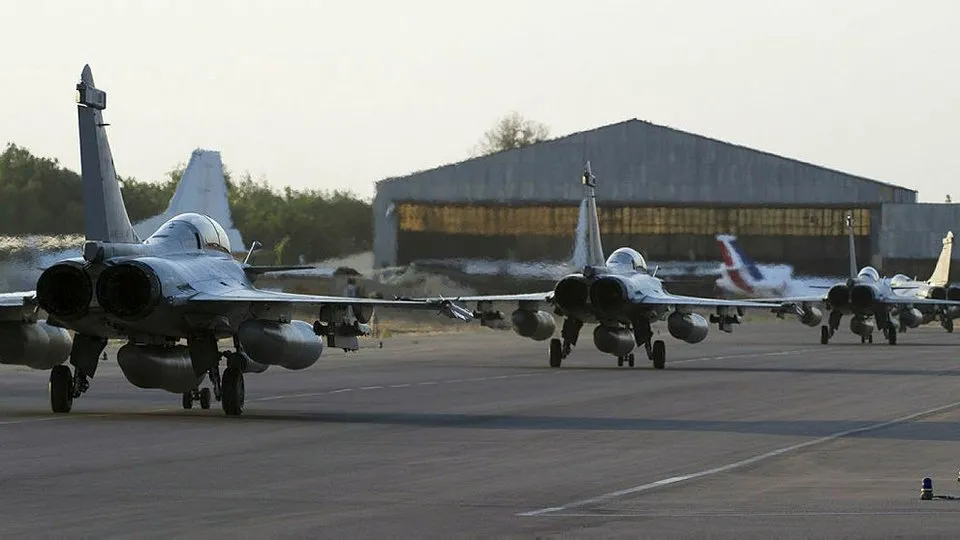 Fransa’dan terör örgütü PYD/PKK’ya hava desteği!
