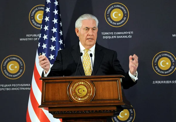 ABD'de Trump yönetimi kabinede dikiş tutturamıyor - 1